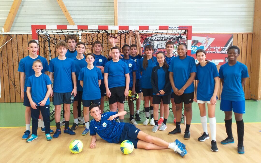 AS Futsal : les Minimes Filles et Garçons en tête de la compétition du District